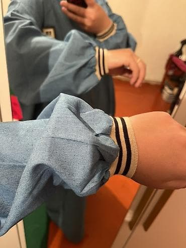 джинсовые костюмы: Костюм из денимовой ткани в спортивно-casual стиле. - Цвет — 1