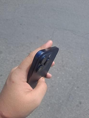 mx 4: IPhone 15 Pro, Blue Titanium — 5