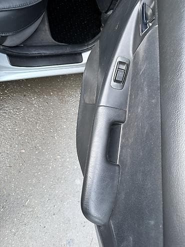 honda cr v: Toyota Corolla: 2003 г., 1.6 л, Автомат, Бензин, Седан — 8