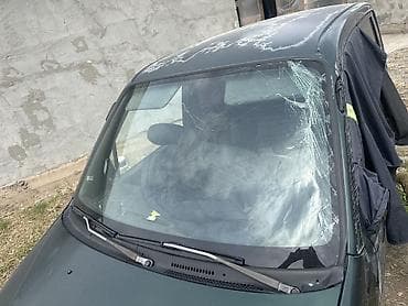 Microcar: Microcar : 2001 г., 1 л, Механика, Бензин, Хэтчбэк — 6