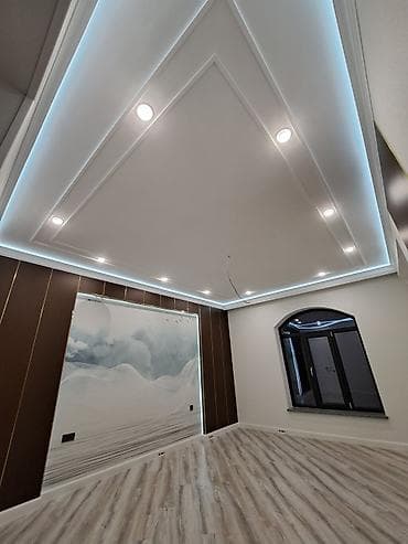 Декоративные потолочные решения и встроенное освещение -