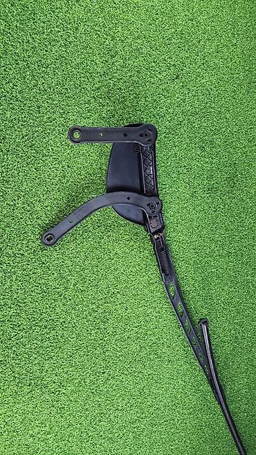 philips xenium w732: Е60 рычаг стекло очистителя правый Год 2007 В отличном состоянии — 2