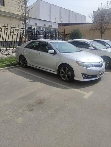 Продажа авто: Toyota Camry: 2012 г., 2.5 л, Автомат, Бензин, Седан — 2