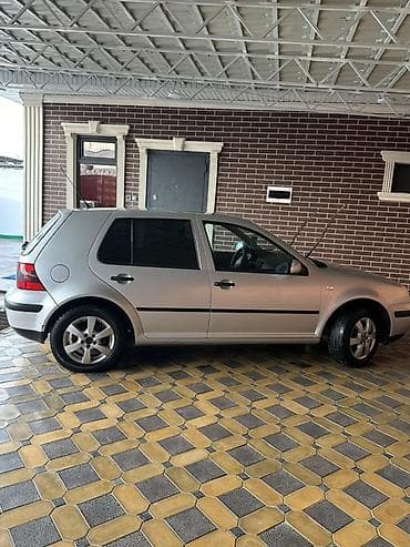 Volkswagen: Volkswagen Golf: 2002 г., 1.4 л, Механика, Бензин, Хэтчбэк — 3