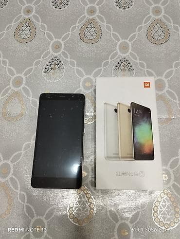 Смартфон Xiaomi Redmi Note 3 (серебристый) 3/32, в комплекте фирменная