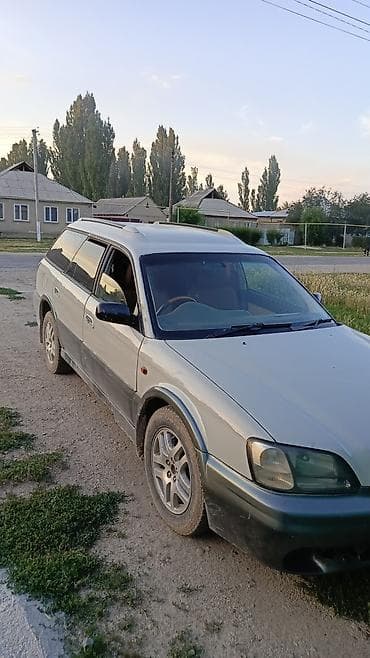 Subaru Legacy: 1999 г.