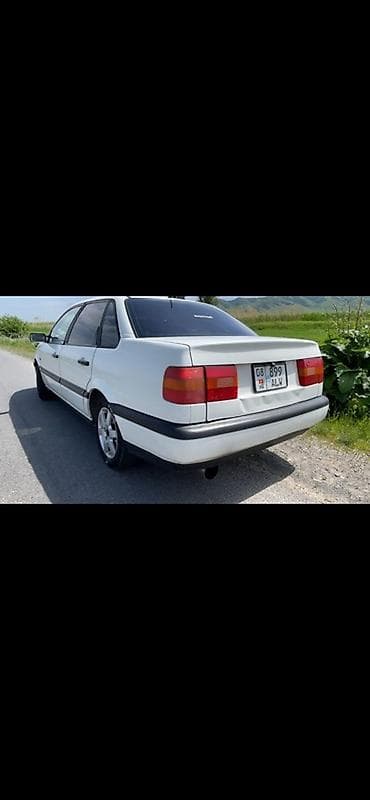 volkswagen t2: Volkswagen Passat: 1994 г., 2 л, Механика, Бензин, Седан — 5