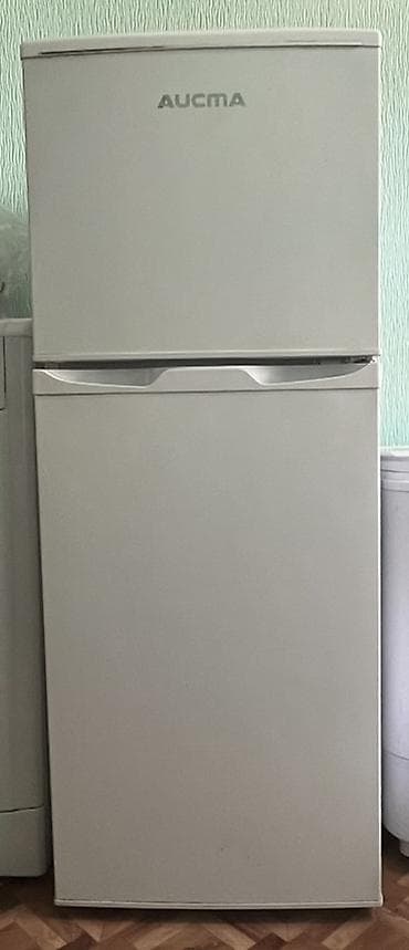 Холодильник Aucma, двухкамерный, классический белый цвет. - Верхняя