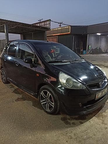 Honda Fit: 2002 г., Механика, Бензин, Хэтчбэк