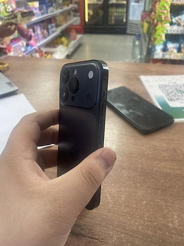 iphone 15й про: IPhone 15 Pro, Black Titanium — 7