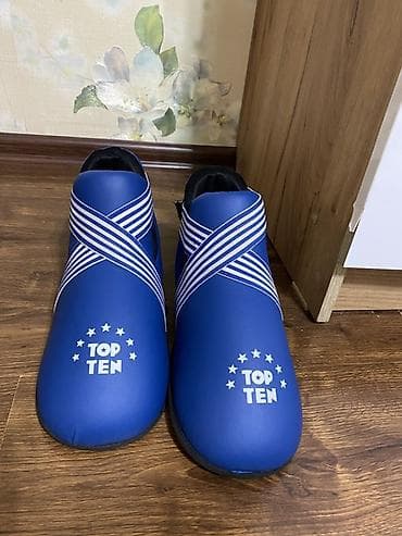 Кик-бутсы (футы) Top Ten, размер M - Модель: Top Ten (надписи на at lalafo.kg Кик-бутсы (футы) Top Ten, размер M - Модель: Top Ten (надписи на