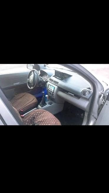 мазда демио 2008: Mazda Demio: 2003 г., 1.4 л, Механика, Бензин, Хэтчбэк — 5