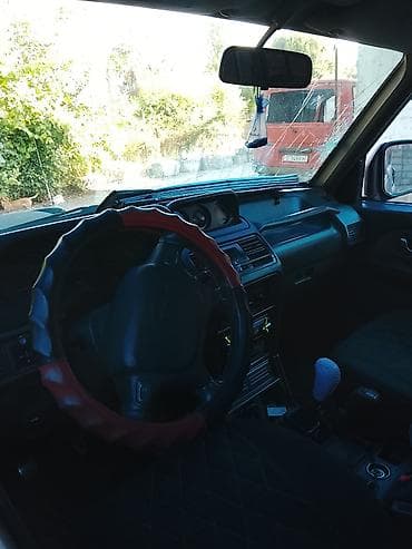 авто домик: Mitsubishi Pajero: 1995 г., 2.8 л, Механика, Дизель, Внедорожник — 6