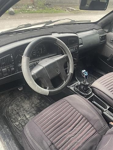 экран для машины: Volkswagen Passat Variant: 1992 г., 1.8 л, Ручные, Бензин, Универсал — 6