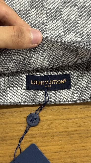 наручные чысы: Шапки от LV Все бирки и логотипы присутствуют ✅ ЦЕНА ОКОНЧАТЕЛЬНАЯ — 5