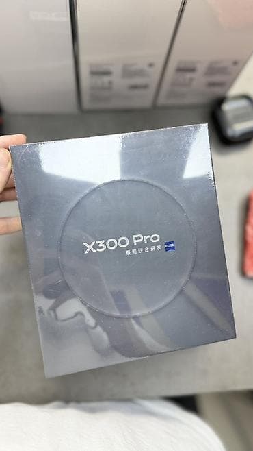 Vivo X300 Pro, Новый, 512 ГБ, цвет - Черный, В рассрочку, 2 SIM