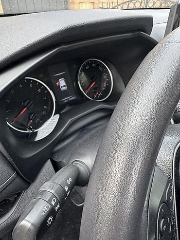 avante 2020 interior: Toyota RAV4: 2020 г., 2.5 л, Автомат, Бензин, Кроссовер — 5