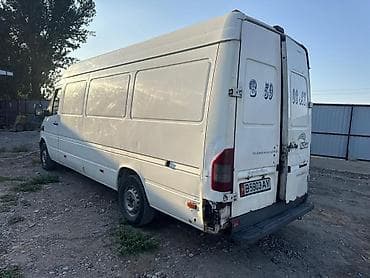 маши: Mercedes-Benz Спринтер: 2004 г., 2.2 л, Механика, Дизель, Фургон — 8