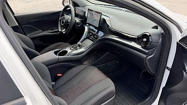 wuling mini ev: BYD E2: 2023 г., Электромобиль, Хэтчбэк — 8