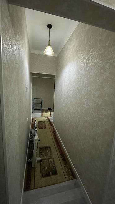 Куплю квартиру: 2 комнаты, 65 м² — 3