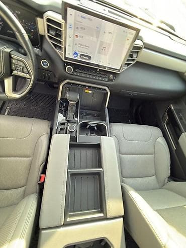 lend cruizer: Toyota Тундра: 2022 г., 3.5 л, Автомат, Гибрид, Пикап — 6