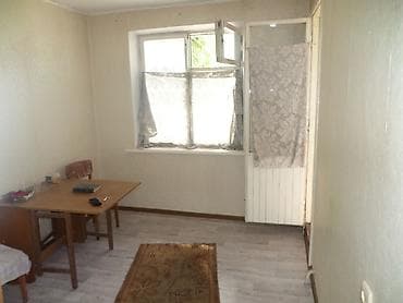 купи: 3 комнаты, 85 м², 106 серия, 1 этаж, Косметический ремонт — 9