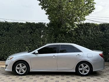 литий ион: Toyota Camry: 2013 г., Автомат, Бензин, Седан — 3