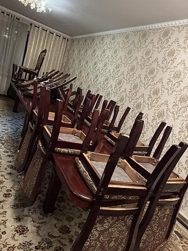 Стол и стул для зала, цвет - Коричневый