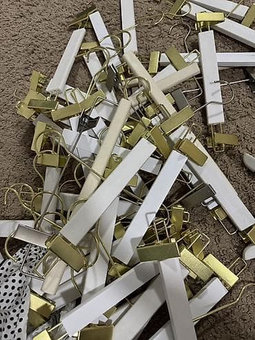 Кийимге кам көрүү жана сактоо: Кийим илгичтер — 3