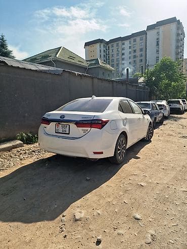 мини лабо электромобиль: Toyota Corolla: 2021 г., 1.8 л, Робот, Электромобиль, Седан — 3