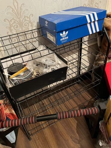 стеллажи для магазина купить: Тумба и подставка для обуви, Б/у, Железо, Самовывоз, Платная доставка, цвет - Черный — 1