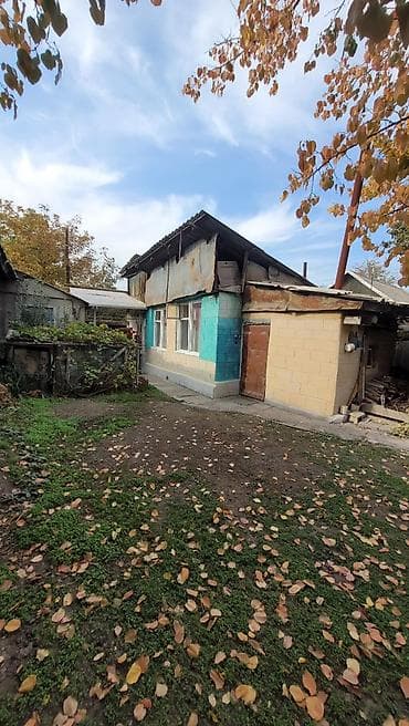 продажа домов в киргизии: Полдома, 60 м², 5 комнат — 5