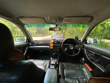 Subaru Legacy: 2002 г., 3 л, Автомат, Бензин, Седан — 7