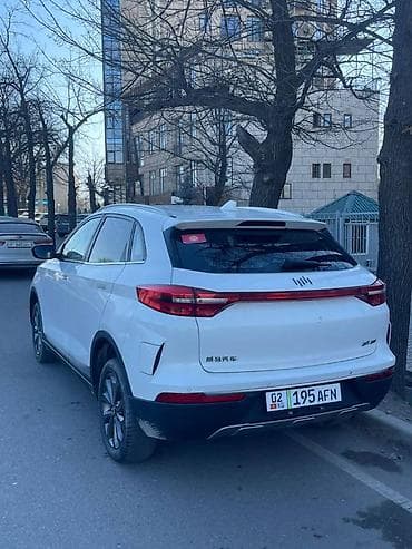 авто за 120000: Аренда авто - 1500 сом. Депозит от 20 тысяч, стаж вождения 3 года — 3