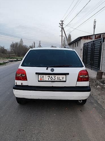 echo platz: Volkswagen Golf: 1994 г., 1.8 л, Механика, Бензин, Хэтчбэк — 3