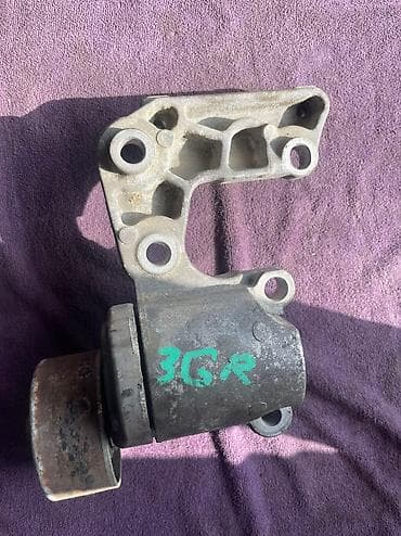 crown: Натяжитель Toyota 2006 г., Б/у, Оригинал, Япония — 1