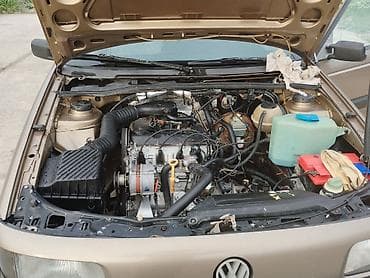 грузовой фольксваген: Volkswagen Passat Variant: 1990 г., 1.8 л, Ручные, Бензин, Универсал — 5