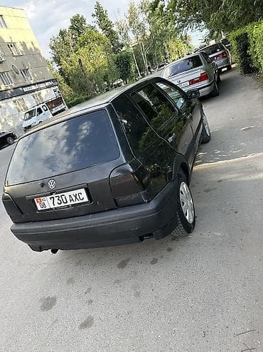 colf 2: Volkswagen Golf: 1994 г., 1.6 л, Механика, Бензин, Хэтчбэк — 7