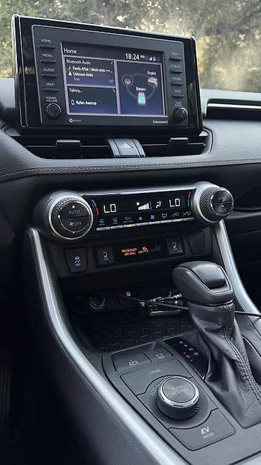 byd leopard: Toyota RAV4: 2019 г., 2.5 л, Автомат, Гибрид, Кроссовер — 7