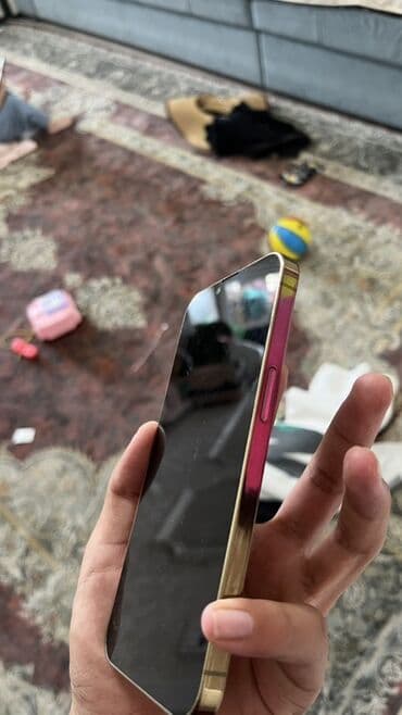 кытай айфон: IPhone 13 Pro Max, Золотой — 3