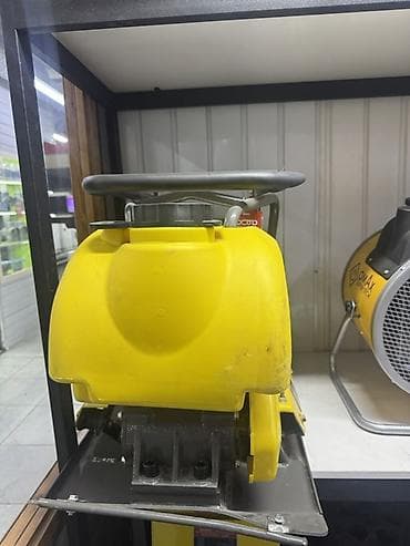 rb 26: Плиточный виброкаток (виброплита) XIN OUDI C60/90T - Тип: бензиновая — 4