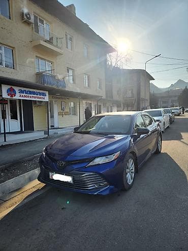 тойота sienta: Toyota Camry: 2018 г., 2.5 л, Автомат, Бензин, Седан — 2