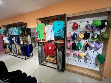 пристенное оборудование для магазина одежды: Кронштейн Для одежды, Материал: Металл, С подсветкой, Новый — 22