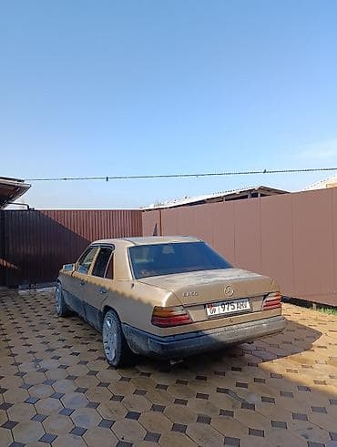 капот на мерс 124 ешка: Mercedes-Benz W124: 1990 г., 2.6 л, Автомат, Бензин, Седан — 2