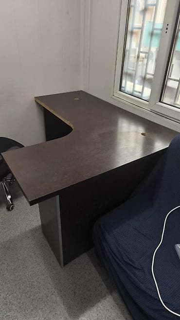 прихожку мебель: Комплект офисной мебели, Диван, ДСП — 3