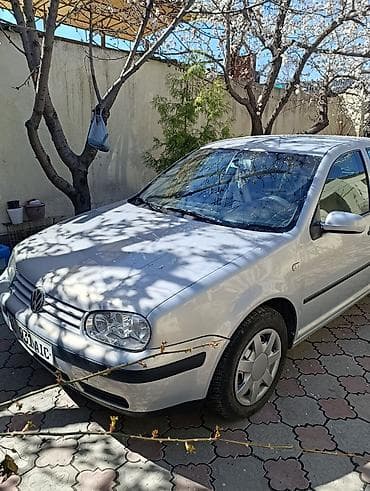 Volkswagen Golf: 2000 г., Бензин, Хэтчбэк