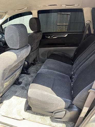 k doo: Toyota Ipsum: 2003 г., 2.4 л, Автомат, Газ, Минивэн — 8