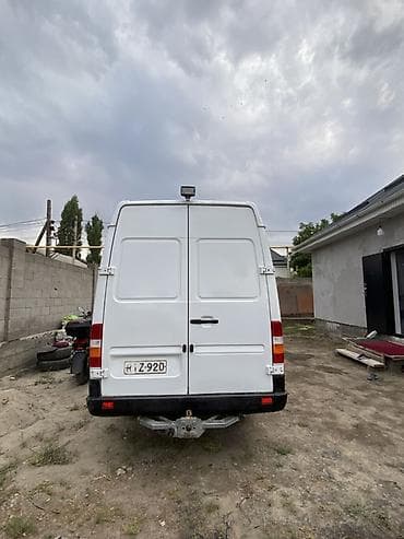 mersedes 203: Грузовик, Б/у — 1