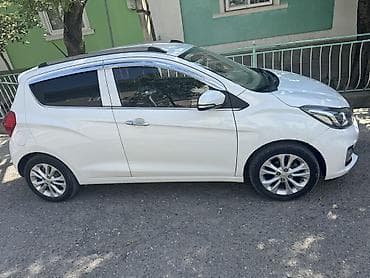 dongfeng aeolus e70 2022: Chevrolet Spark: 2020 г., 1 л, Автомат, Бензин, Хэтчбэк — 5