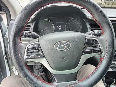 byd plus: Hyundai Elantra: 2020 г., 1.6 л, Автомат, Гибрид, Седан — 10
